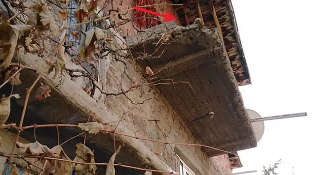 Konya'da betonu kırılan balkondan düşen kadın hayatını kaybetti
