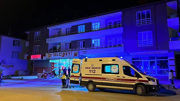 Konya'da bıçaklanan gencin yakınları, şüphelinin 2 yakınını tüfekle yaraladı