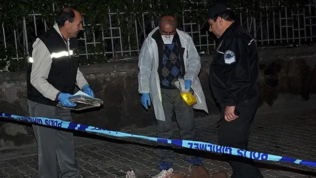 Konya'da bıçaklı kavga: 3 yaralı