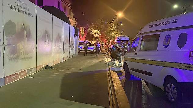 Konya'da bıçaklı kavga kanlı bitti