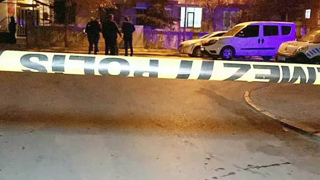 Konya'da bıçaklı kavgada 4 kişi yaralandı