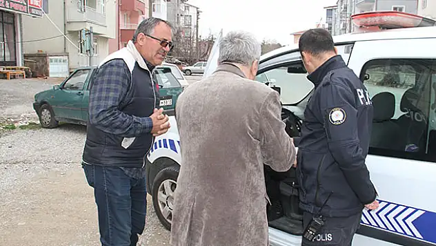Konya'da bir emekli öğretmen dolandırılmaktan son anda kurtuldu