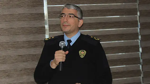 Konya'da bir emniyet müdürü ile imam tutuklandı