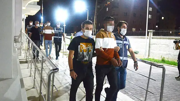 Konya'da bir haftada 18 iş yerinden hırsızlık yaptığı ileri sürülen 6 şüpheli yakalandı