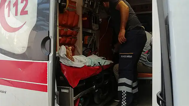 Konya'da bir kadın eski eşini tabancayla vurmak isterken ağır yaralandı

