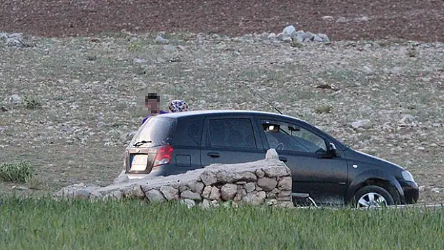 Konya'da bir kişi av tüfeğiyle kızını rehin aldı, polise ateş edip kaçtı