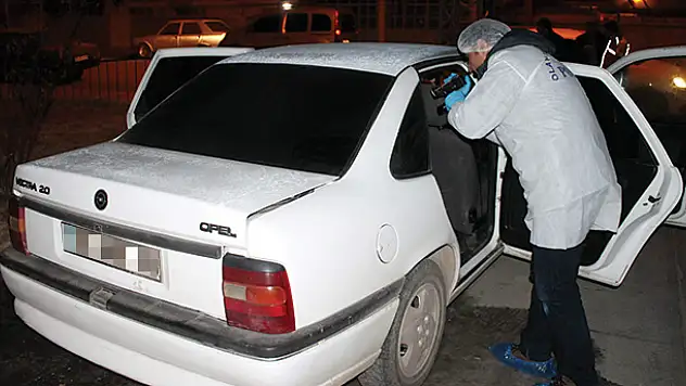 Konya'da bir kişi kardeşinin arkadaşını bıçaklayarak öldürdü