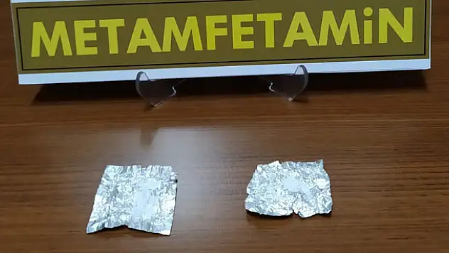 Konya'da bir kişi otobüsten iner inmez uyuşturucu ile yakalandı