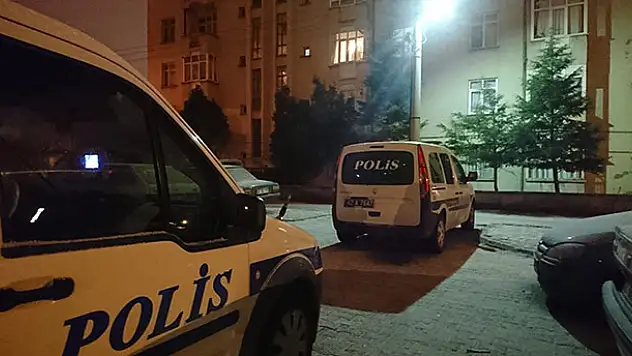 Konya'da bir kişi sosyal medyadan canlı yayında itihar etti