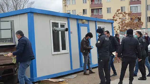 Konya'da bir kişi yalnız yaşadığı konteynerde ölü bulundu

