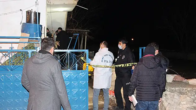 Konya'da bir kişinin karısı tarafından öldürüldüğü iddia edilen evde keşif yapıldı
