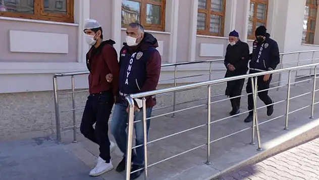 Konya'da bir kişinin öldüğü pazarcı kavgasına ilişkin davada 4 sanık için müebbet istendi
