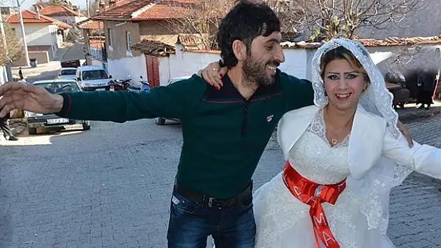Konya'da bir kişiyi dolandırdı, Denizli'de ortaya çıktı