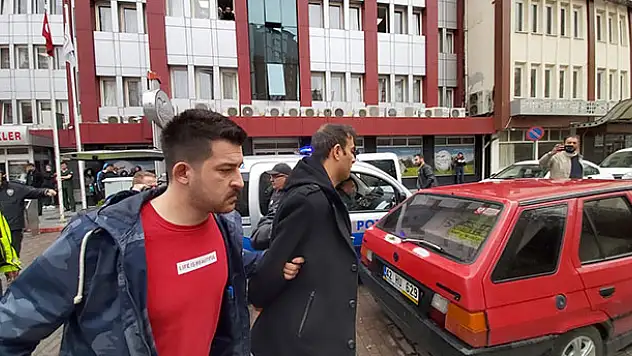 Konya'da bir koca boşanma aşamasında olduğu eşini çalıştığı hastanede vurarak öldürdü