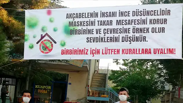 Konya'da bir muhtar koronavirüse karşı 'afişli' kampanya başlattı