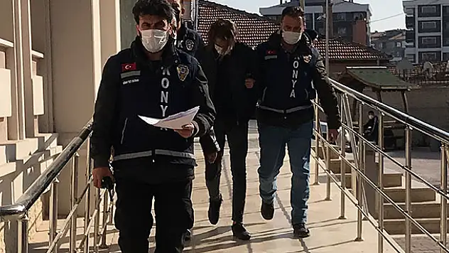 Konya'da birlikte olduğu kadını öldüren 18 yaşındaki genç tutuklandı