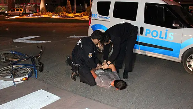 Konya'da bisiklet hırsızı polis kovalamacası ile yakalandı