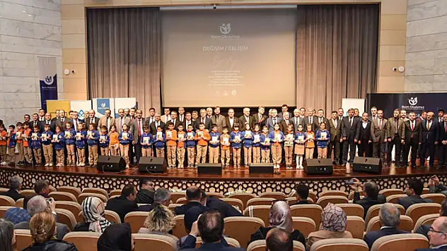 Konya'da 'Bizim Okulumuz' ve 'Başarmaya Hazırım' projeleri tanıtıldı
