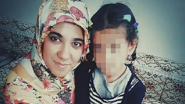 Konya'da boşanmak isteyen Tuba'yı 46 yerinden bıçaklayarak öldüren eşine verilen 'indirimli' cezaya itiraz
