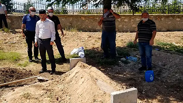 Konya'da bulunan çocuk cesedi defnedildi