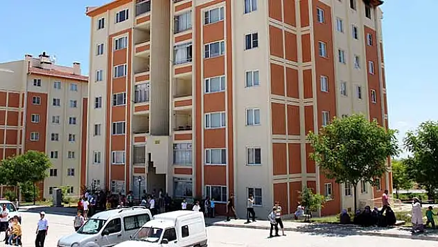 Konya'da bunalıma giren kadın intihar etti