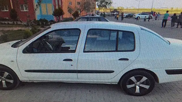 Konya'da çaldığı otomobilleri internette satan şahıs tutuklandı
