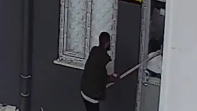 Konya'da çaldıkları 55 bin liralık kabloları satmaya çalışan 2 hırsızlık şüphelisi yakalandı