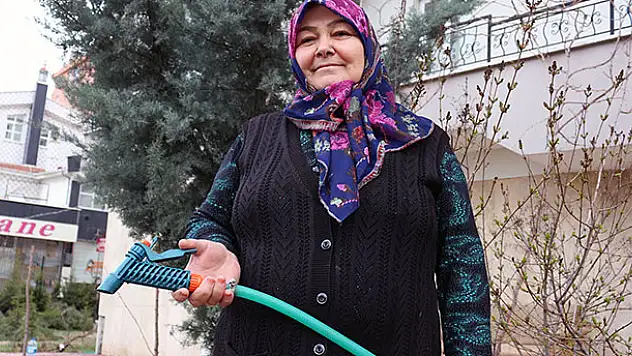Konya'da çalışanlardan vatandaşlara 'Evde kal' çağrısı