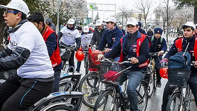 Konya'da Çanakkale şehitleri için pedal çevirdiler