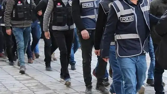 Konya'da çeşitli suçlardan gözaltına alınan 53 kişiden 20'si tutuklandı

