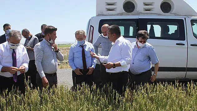 Konya'da CHP heyetinden doludan zarar gören çiftçilere ziyaret