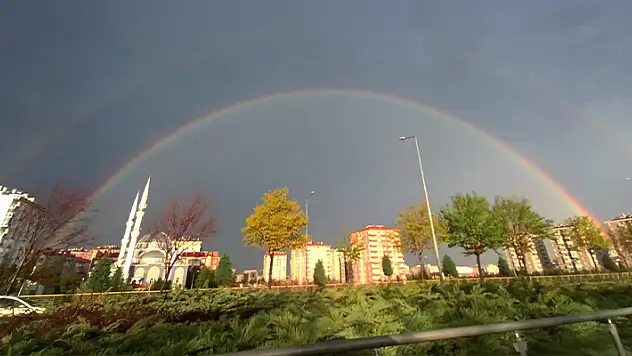 Konya'da çift gökkuşağı, gökyüzünü süsledi