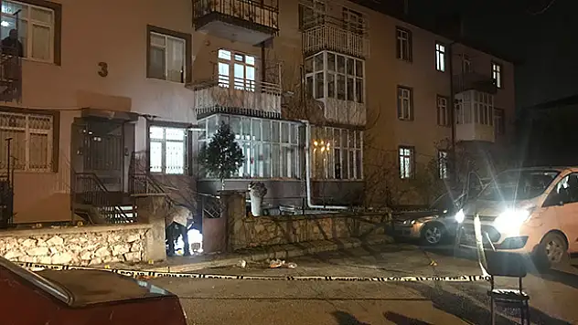 Konya'da çıkan kavgada karı koca evlerinin önünde öldürüldü