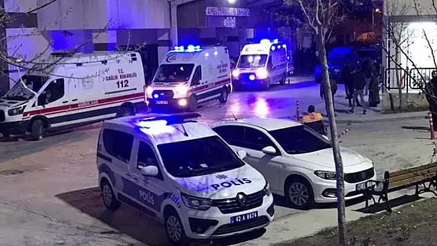 Konya'da çıkan silahlı kavgada 7'si polis 11 kişi yaralandı
