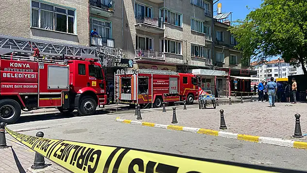 Konya'da çıkan yangında pencereden atlayan kadın hayatını kaybetti