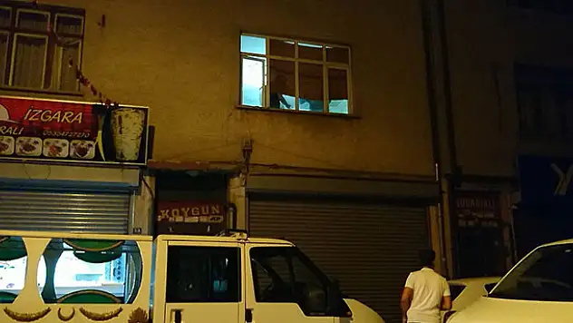 Konya'da cinayet! - eşi ve eve gelen misafirini bıçaklayarak öldürdü