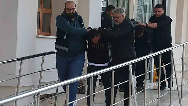 Konya'da cinayetle biten trafik kavgasının şüphelilerinden 7'si tutuklandı
