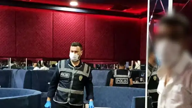 Konya'da Covid-19 denetimlerinde iş yeri mühürlendi, şahıslara işlem yapıldı
