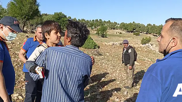 Konya'da dağlık alanda kaybolan çocuk saatler sonra bulundu
