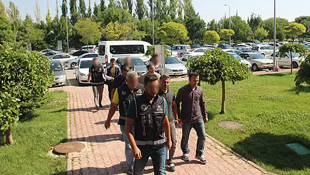 Konya'da Danışmanlık ve İş Güvenliği Bürosu silah imalathanesi çıktı: 5 tutuklama!