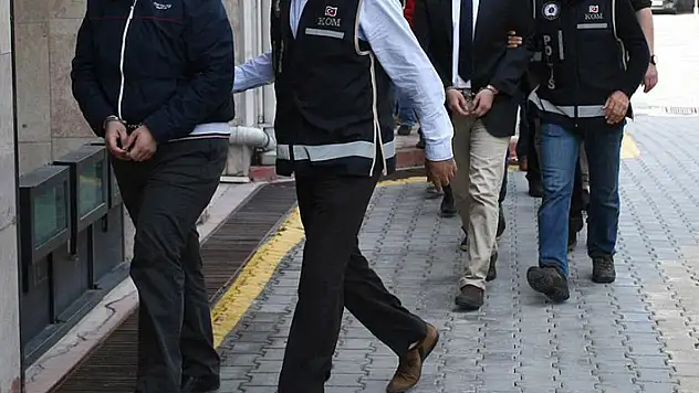 Konya'da DEAŞ'a yönelik operasyonda 4 şüpheli yakalandı
