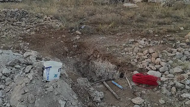 Konya'da define avcılarına suçüstü! Suç aletleriyle birlikte yakalandılar