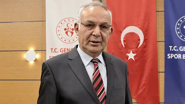 Konya'da depremzedelerin yaraları sarılıyor

