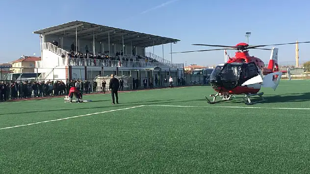 Konya'da devre arasında helikopter ambulans sahaya indi
