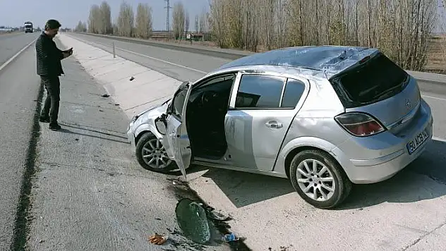 Konya'da devrilen otomobildeki 6 kişi yaralandı
