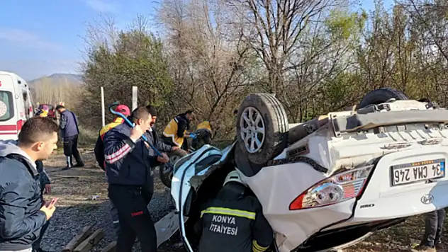 Konya'da devrilen otomobildeki sürücü öldü
