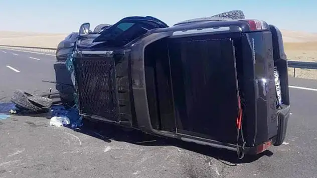 Konya'da devrilen pikabın sürücüsü yaralandı

