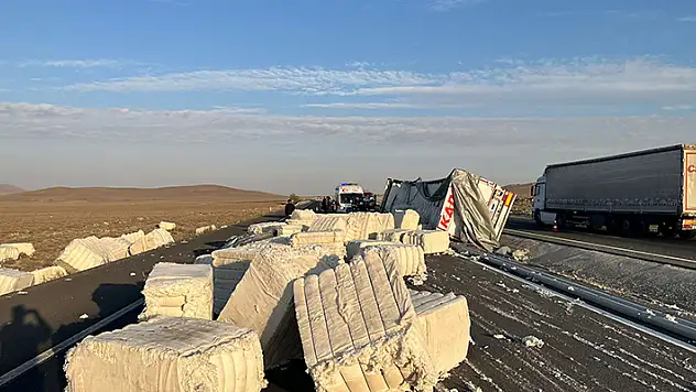 Konya'da devrilen tırda 1 kişi hayatını kaybetti