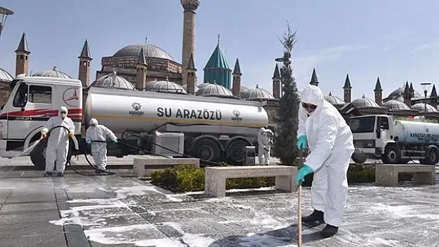 Konya'da dezenfektan çalışmaları devam ediyor