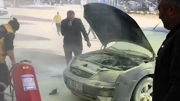 Konya'da dinlenme tesisinde otomobilde yangın